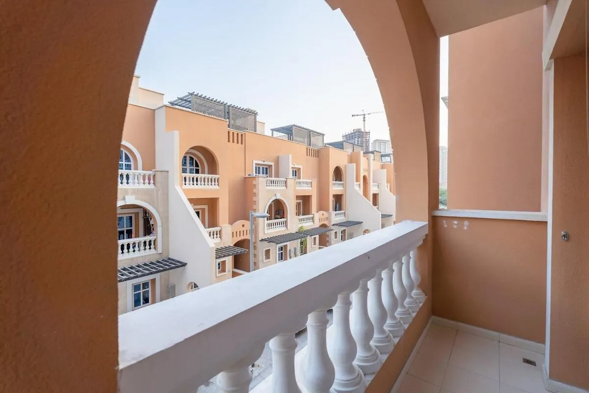 Cozy 1-Bedroom Apartment In Summer Residences, Jvc Dubai 0*,