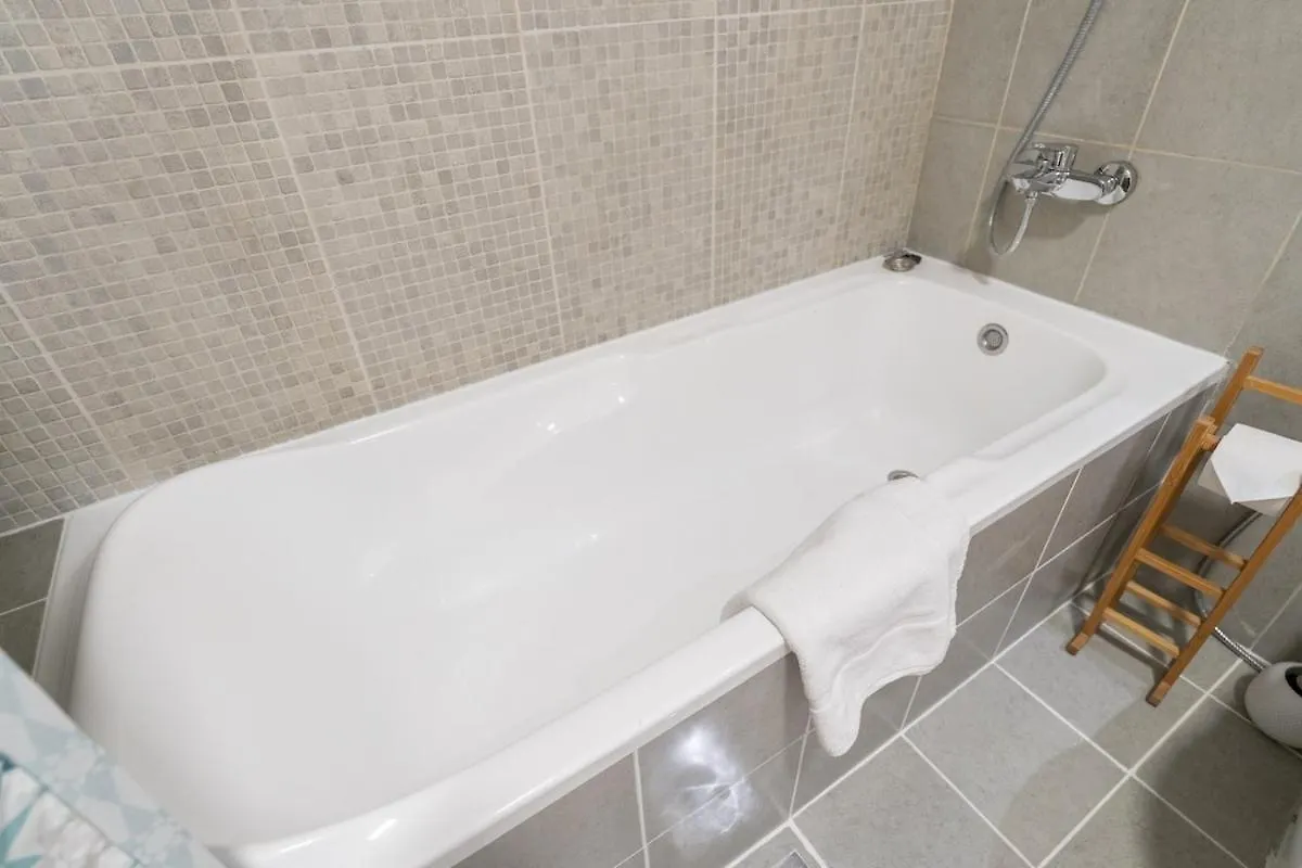 Cozy 1-Bedroom Apartment In Summer Residences, Jvc Dubai United Arab Emirates