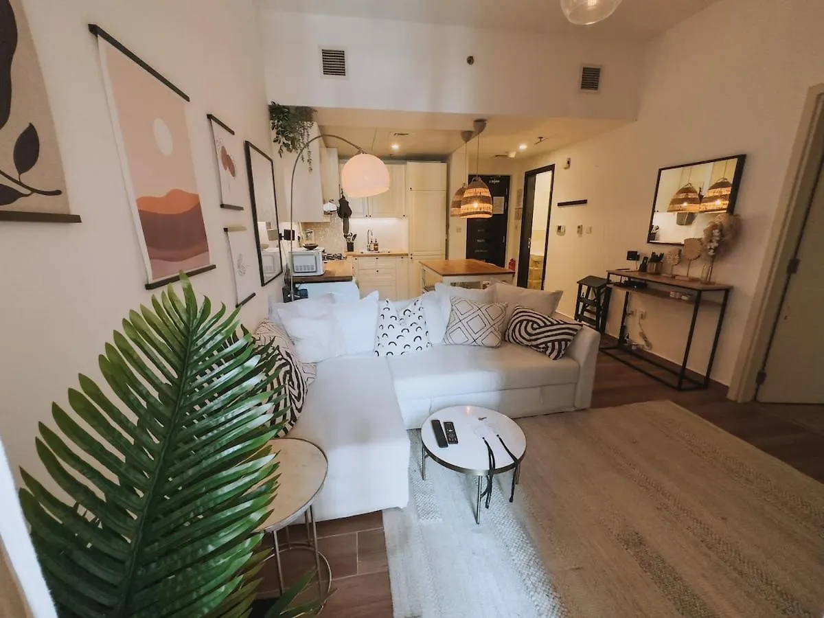 Cozy 1-Bedroom Apartment In Summer Residences, Jvc Dubai United Arab Emirates